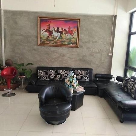 Pornsiri Hotel Sisaket Εξωτερικό φωτογραφία