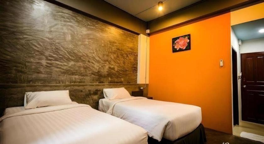 Pornsiri Hotel Sisaket Εξωτερικό φωτογραφία